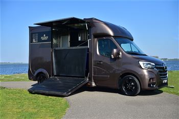 2022 Renault Master 180hp Automatic 2-horses